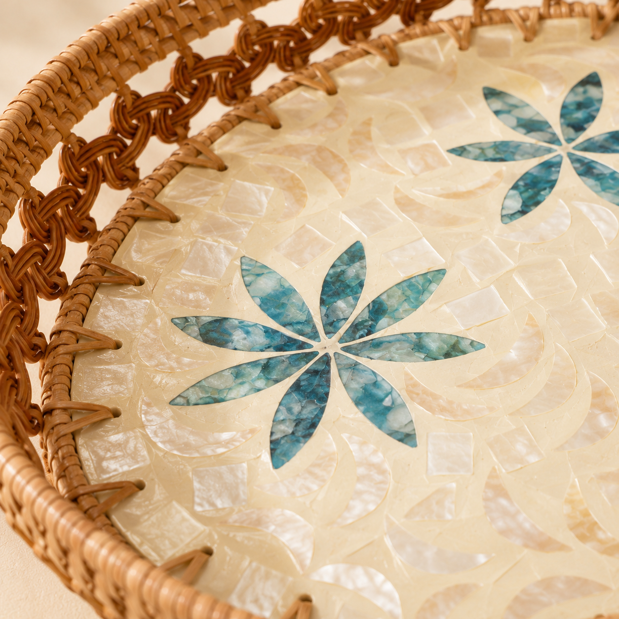 Pearl Flora Basket